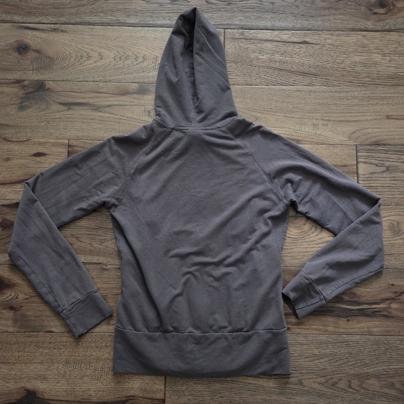 ALO Coolfit Gray Full Zip-Up Hoodie - Picture 6 of 14
